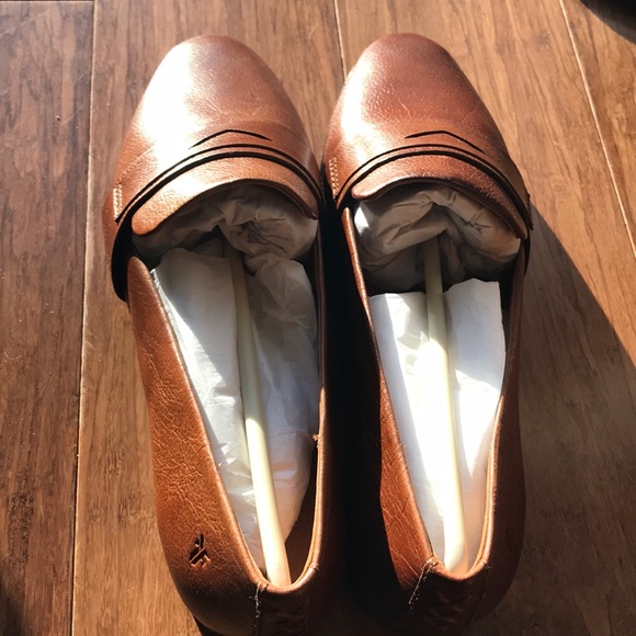 frye terri loafer
